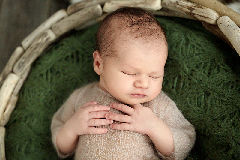 Очаровательный ребенок. Фотосессия новорожденных Краснодар.